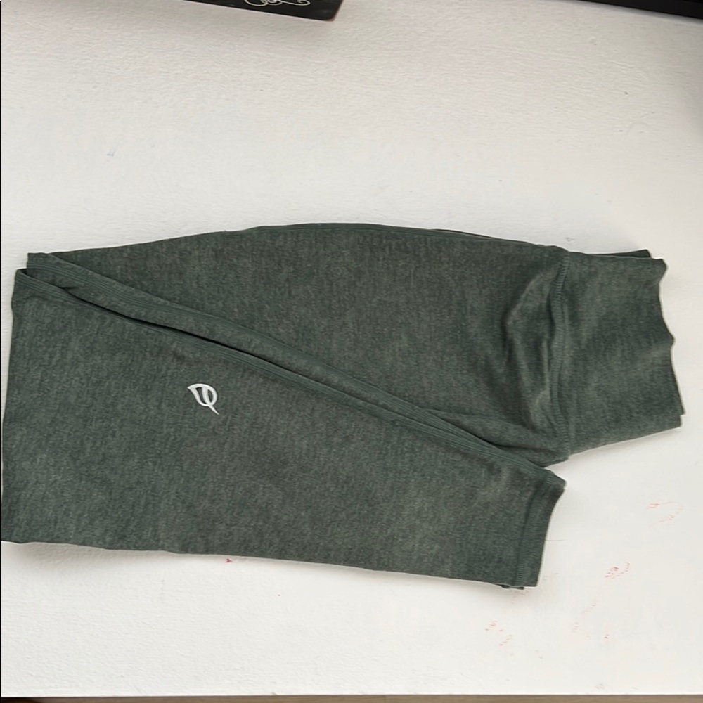 Green Ptula leggings
